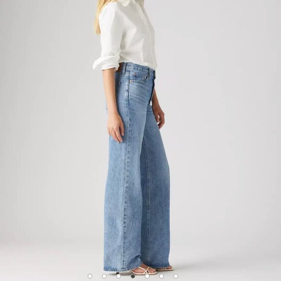Levi's Ribcage Wide Leg Jeans - Picture 2 of 7